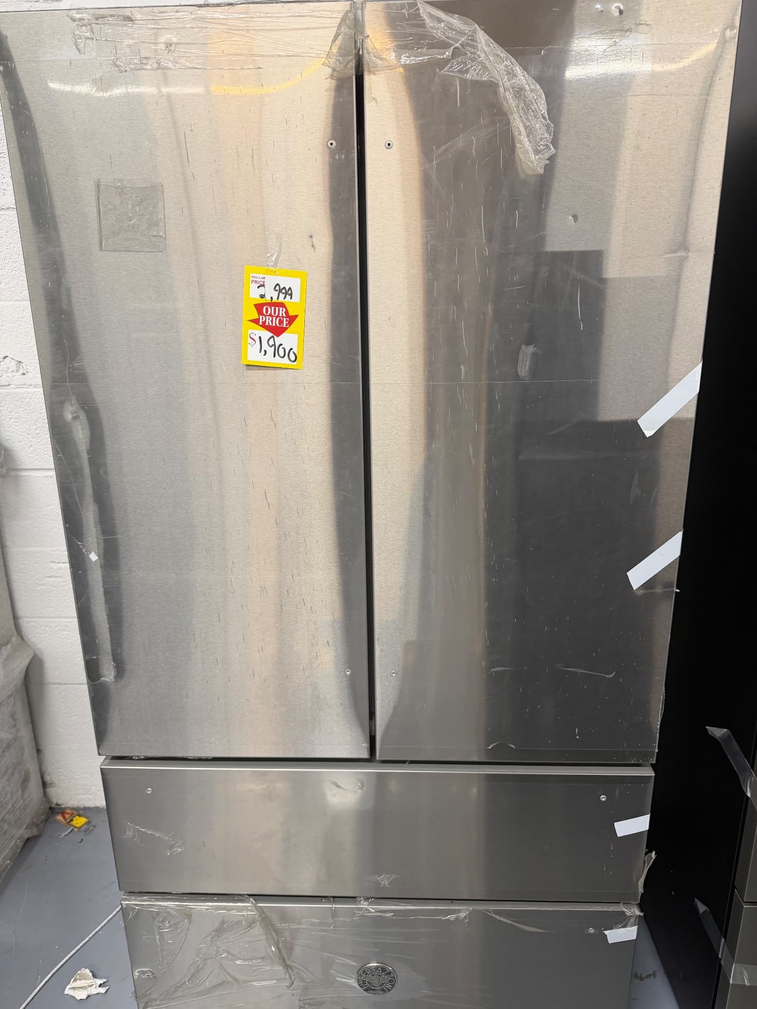 Bertazzoni 36-inch, 4-door French-door refrigerator, model REF36X/17