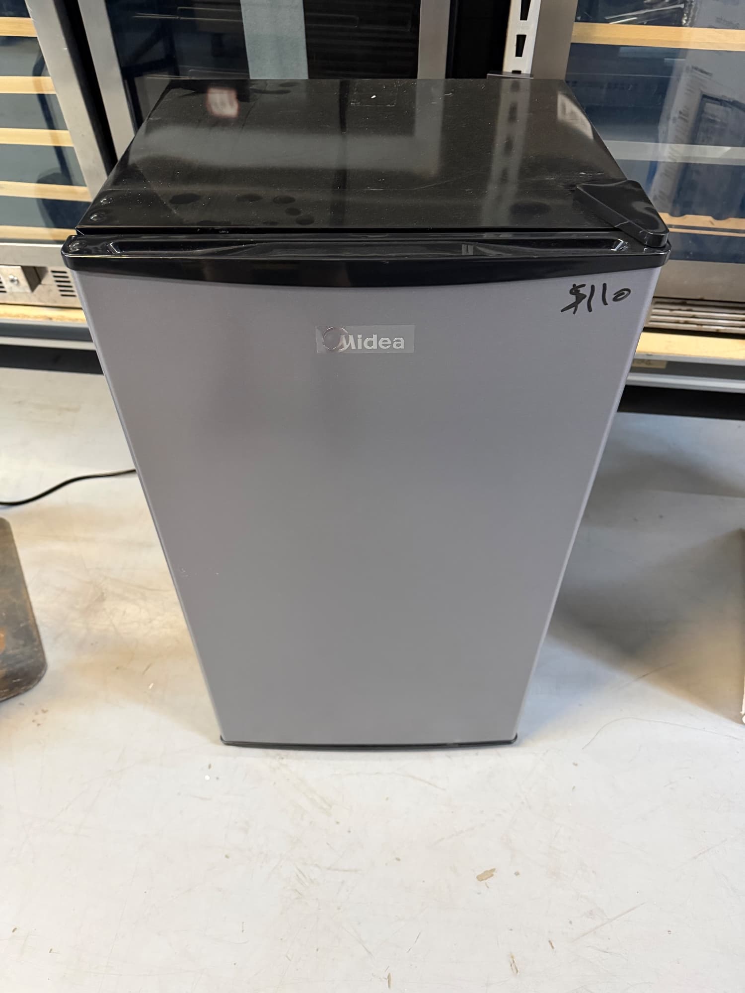 Midea Midea 3.3 Cu. Ft. Single Door Compact Refrigerator, model MRM33S8BSL
