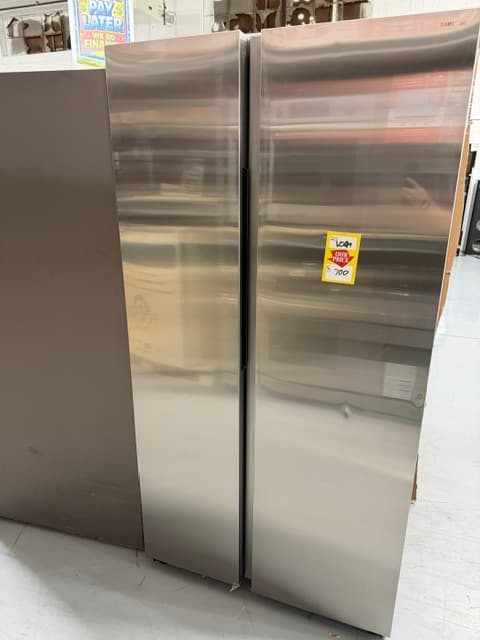 Samsung Samsung Side by Side Fridge, model Rs23a500asr